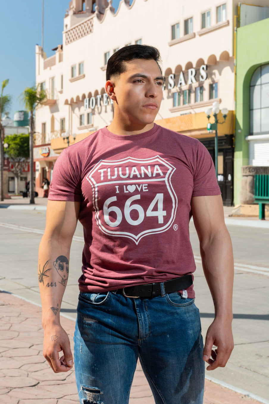 PLAYERA HOMBRE TIJUANA 664 - GUINDA JASPEADO