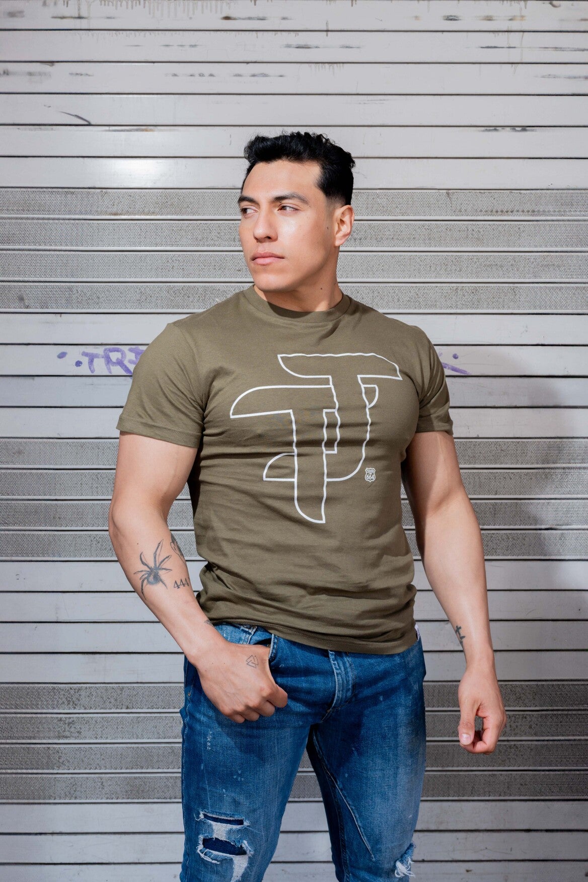 PLAYERA HOMBRE TJ - VERDE MILITAR