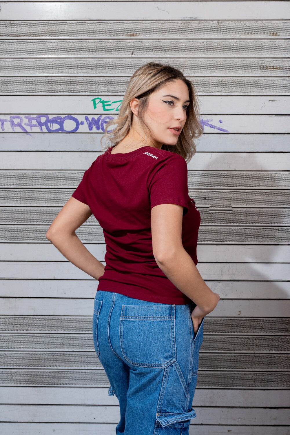 PLAYERA MUJER TJ - GUINDA