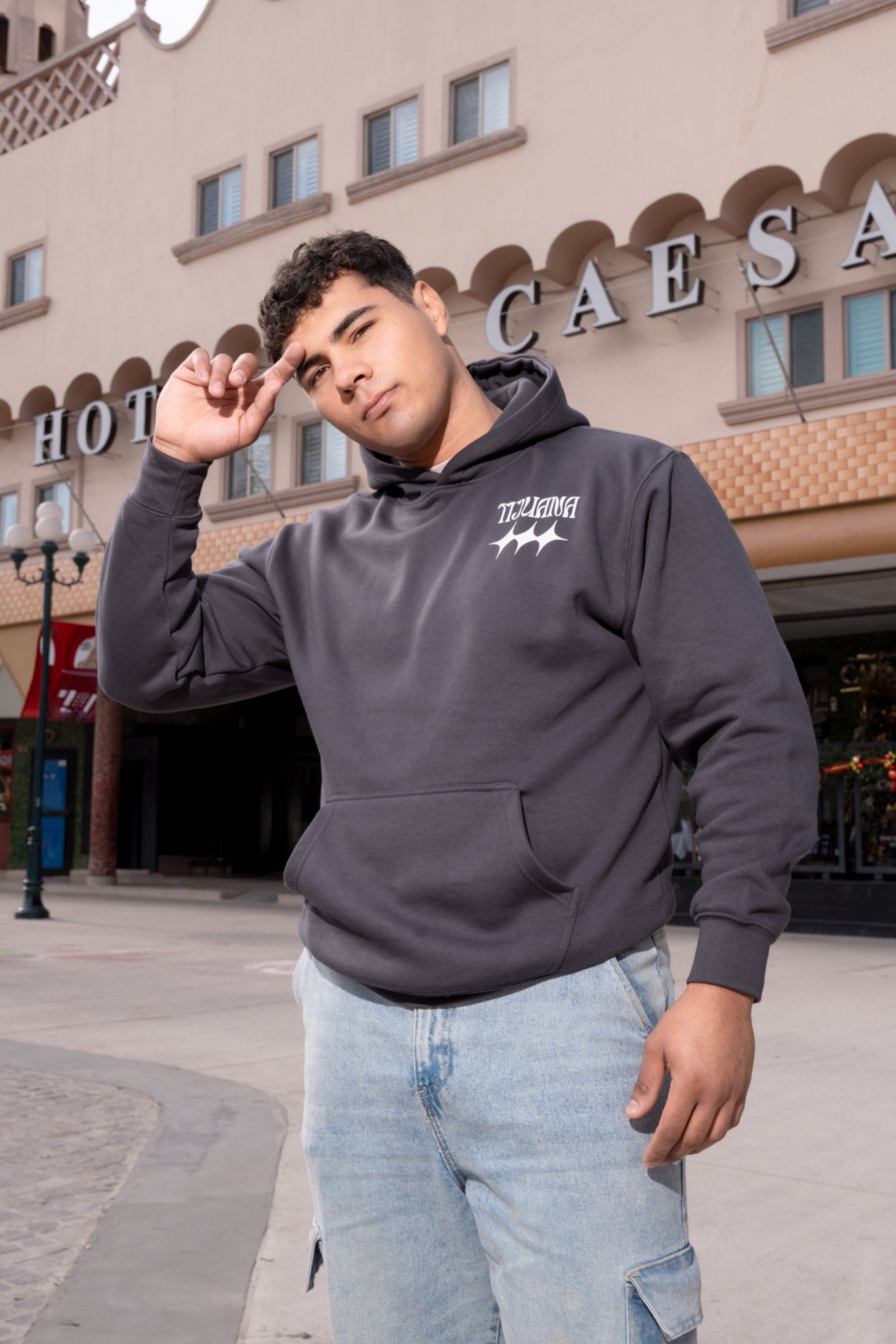 SUDADERA PREMIUM - TIJUANA GRIS